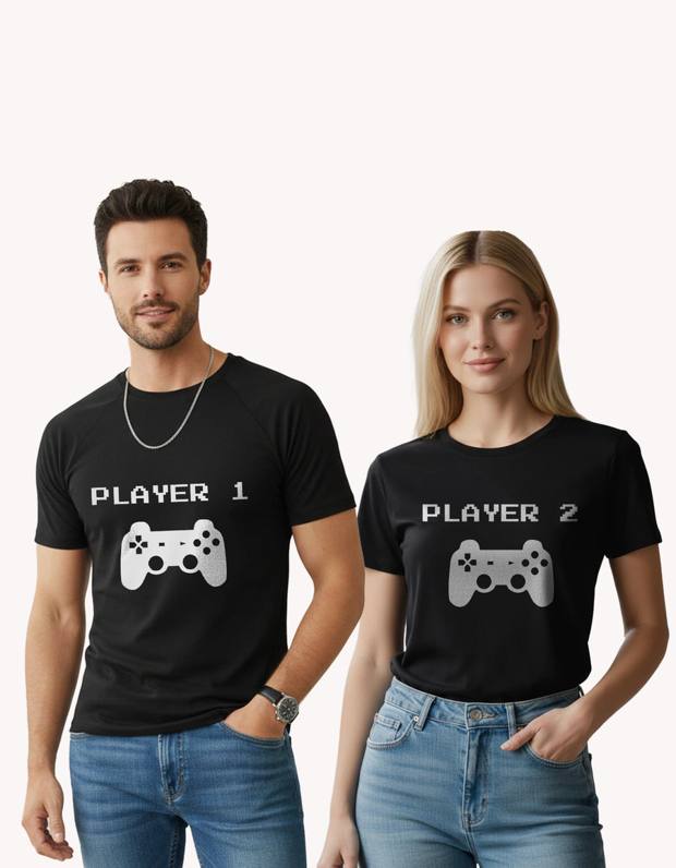 Player 1 and 2 couple tees